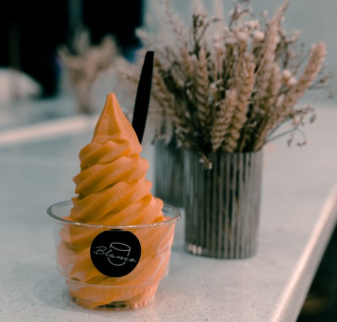 soft serve ice cream